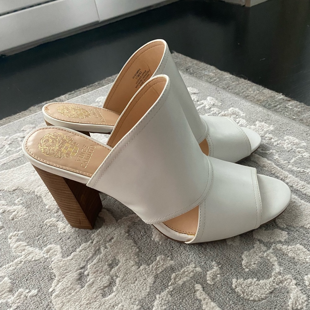 Vince Camuto Shoes